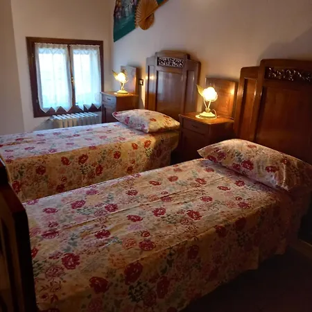 La Tana Delle 8 Lepri Nocleg ze śniadaniem